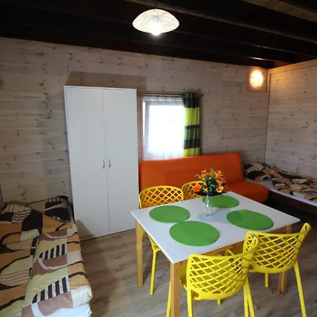 Lodge Morska Przygoda Rewal